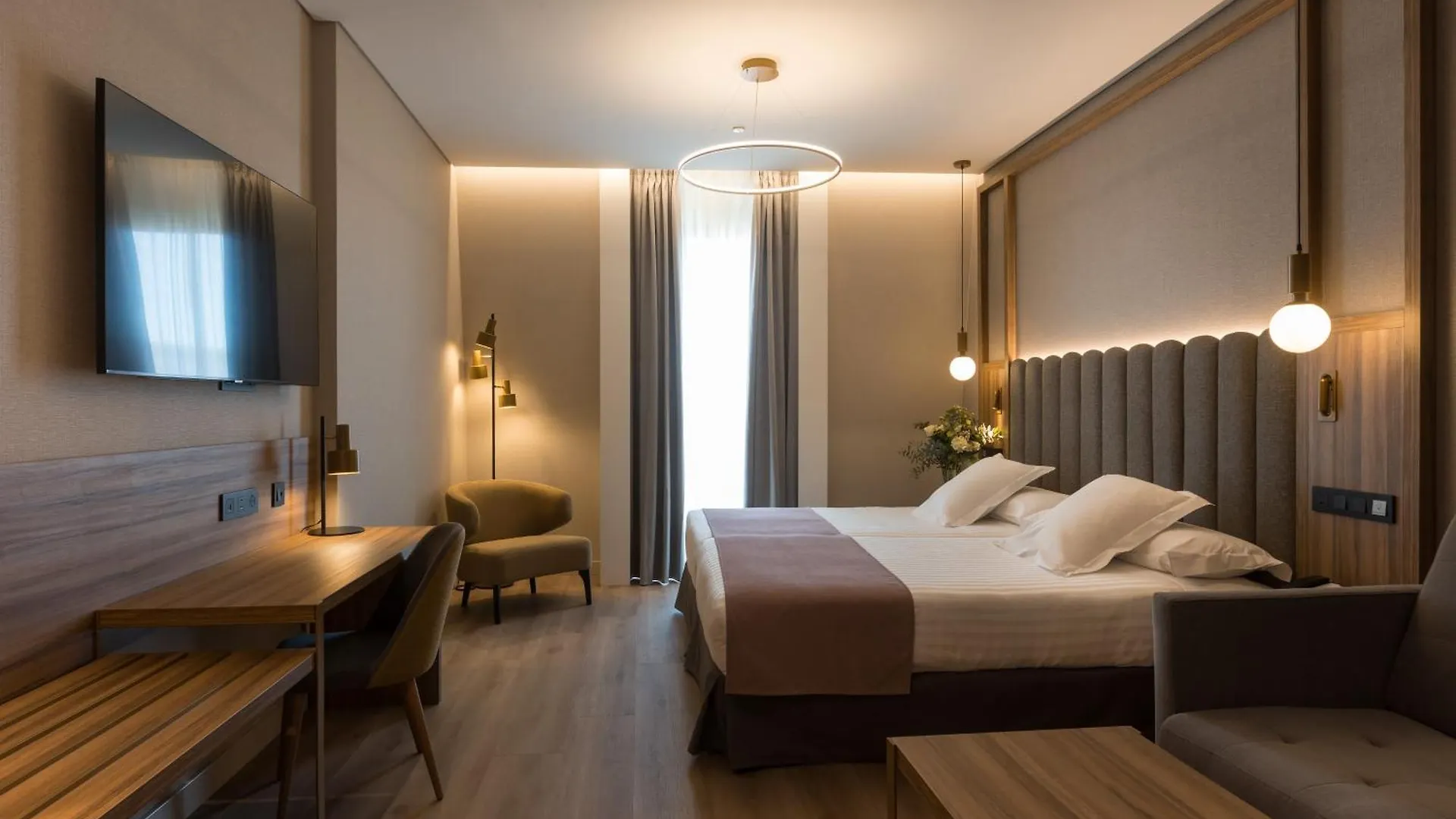 Hotel Giralda Center Seville Spain