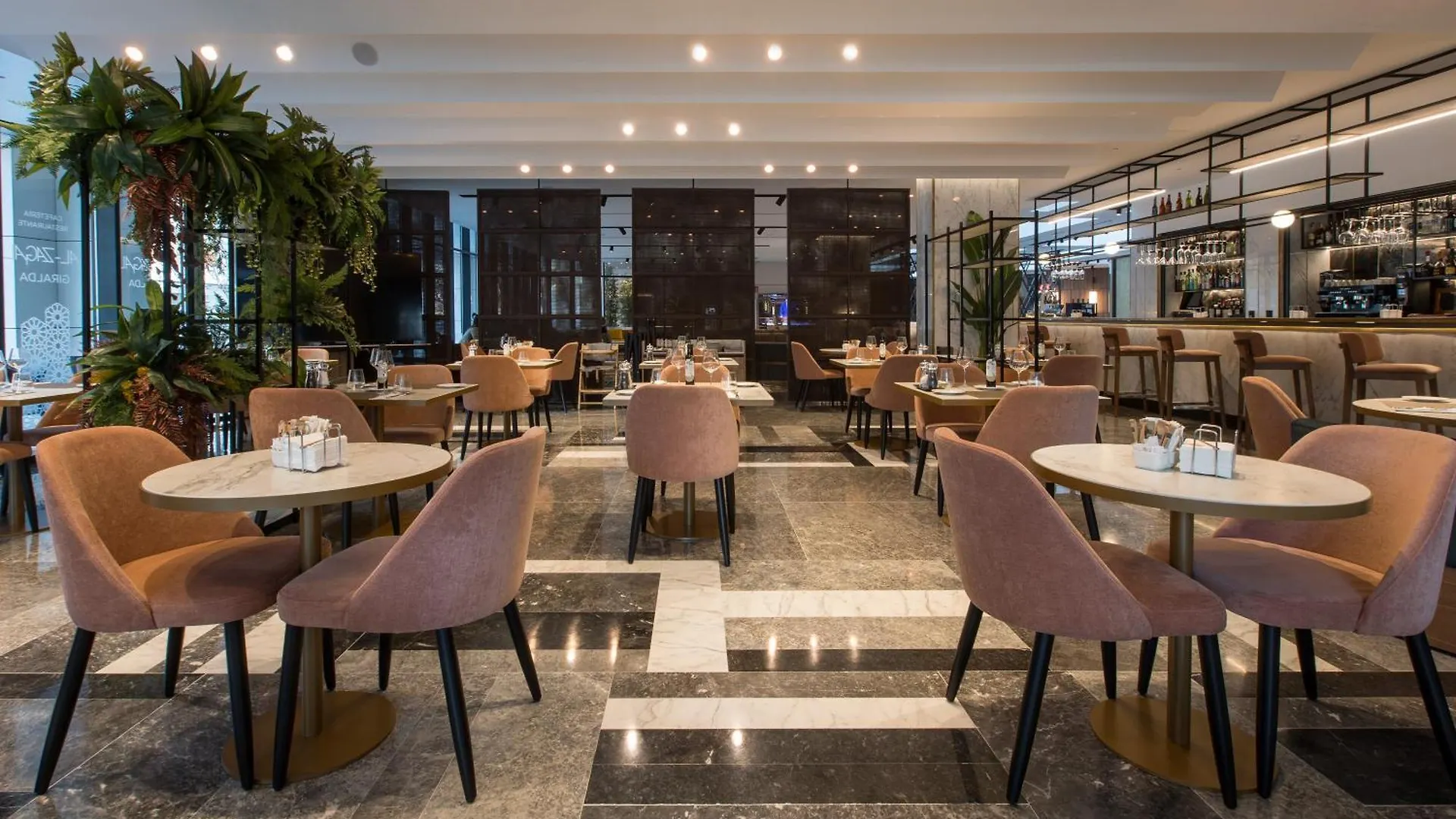 Hotel Giralda Center Seville